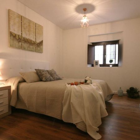 Apartamento Vacacional Carmona Apartment Luaran gambar