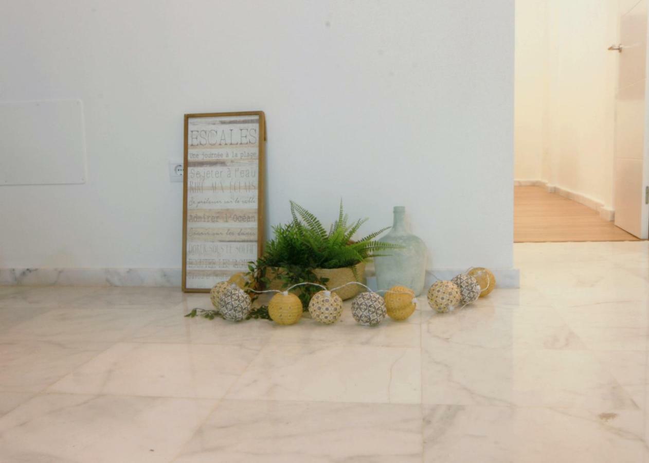 Apartamento Vacacional Carmona Apartment Luaran gambar