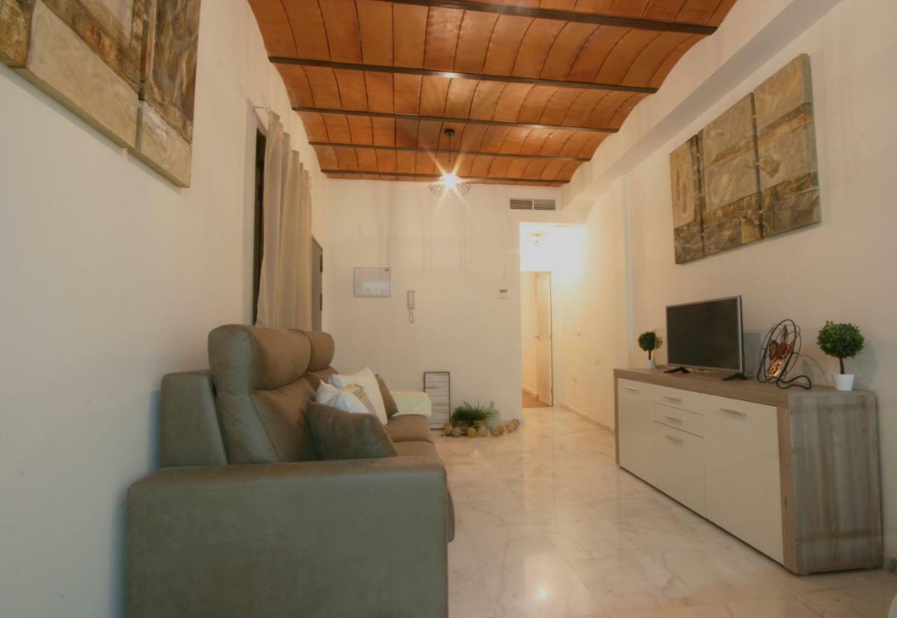 Apartamento Vacacional Carmona Apartment Luaran gambar